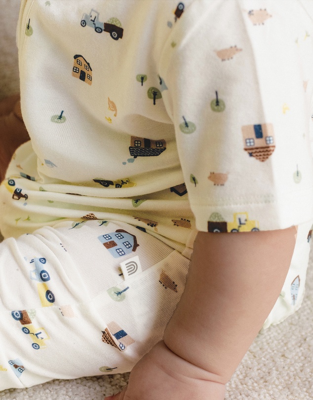 Kynd Baby - Day Or Night Onesie Short Sleeve in Pasture