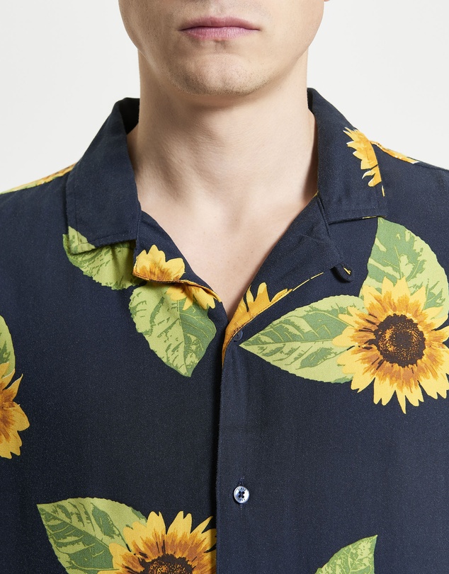 Ben Sherman - Sunflower Print Short Sleeve Shirt