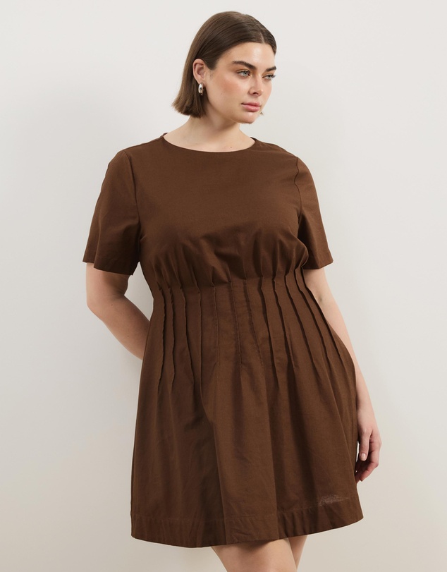 Atmos&Here Curvy - Maya Pleat Mini Dress