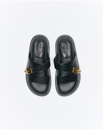 Walnut Melbourne - Irina Slide