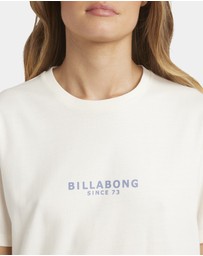Billabong - Womens Emerald Island T-Shirt