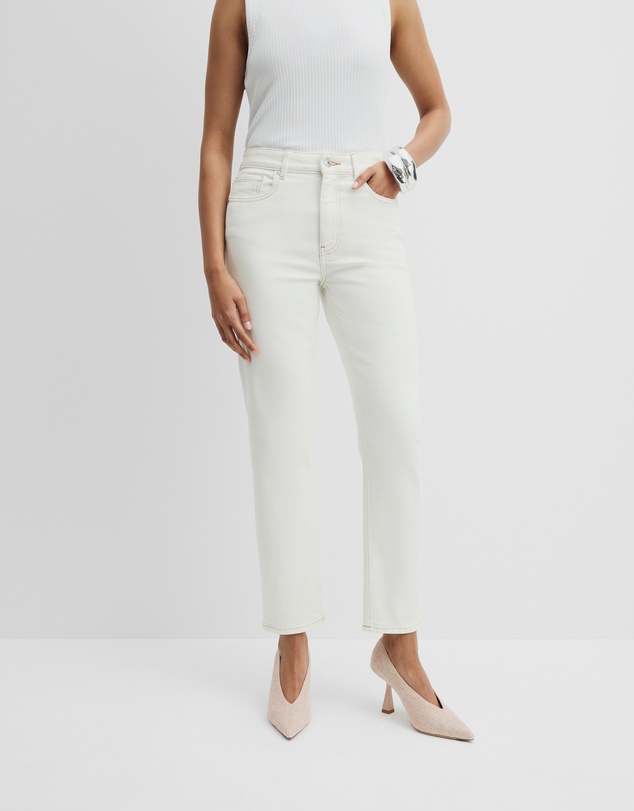 Country Road - High Rise Slim Leg Jean