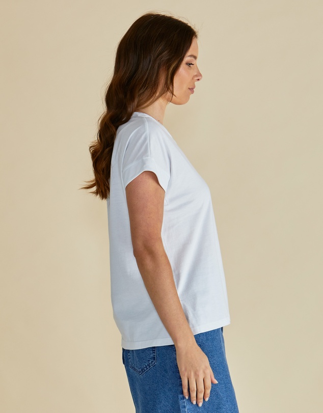 Betty Basics - Tracy V-Neck Tee