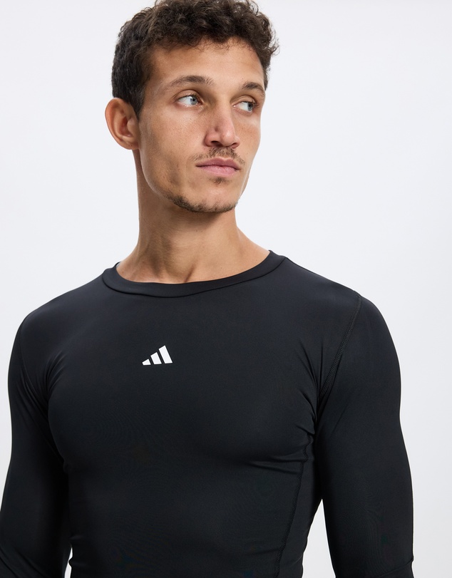adidas Performance - Techfit Compression Training Long Sleeve T-Shirt