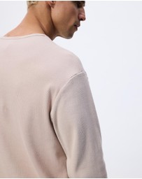 Surrounded By Ghosts - The Lodestone Rib Knit Long Sleeve Tail T-Shirt