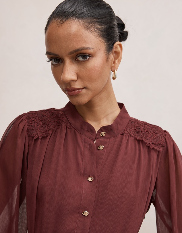 Forever New Petite - Hallie Petite Lace Midi Dress