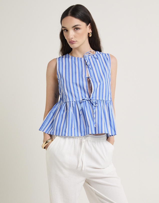 Subtitled - Lottie Tie Top
