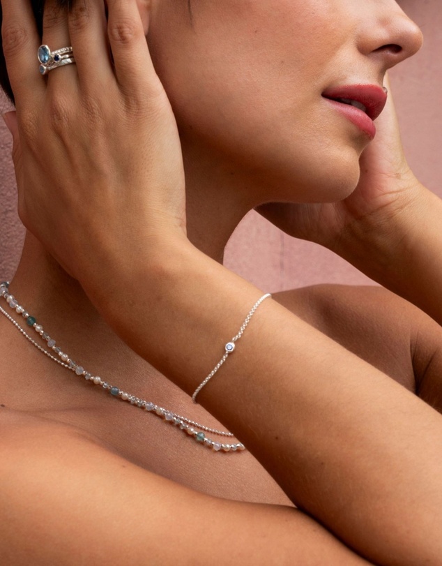 Dower & Hall - Women's Single Blue Sapphire Dewdrop Chain Bracelet In Sterling Silver