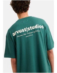 Arvust - Contemporary T-Shirt