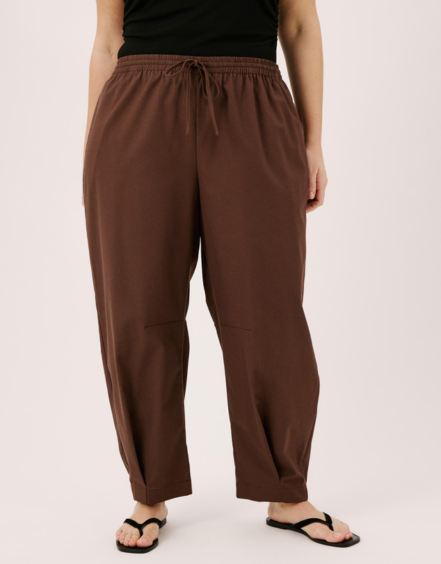 Atmos&Here Curvy - Clara Linen Blend Barrel Leg Pants