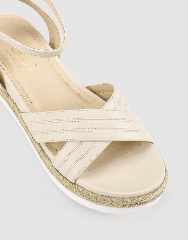 Verali - Dezzie Footbed Sandals