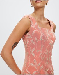 Pink Ruby - Chic Midi Dress