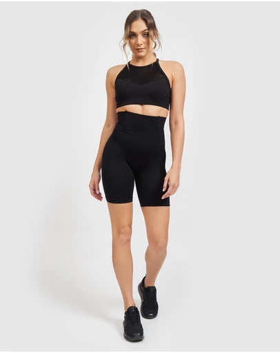 Core Trainer - High Waist Midi Shorts