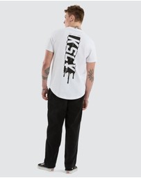 Kiss Chacey - Hunter Dual Curved Tee