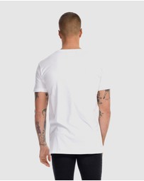 DVNT - Deluxe Tee