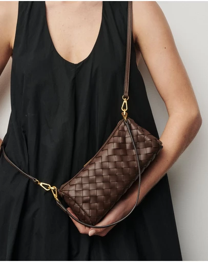VESTIRSI - Vivi Woven Shoulder Crossbody Chocolate