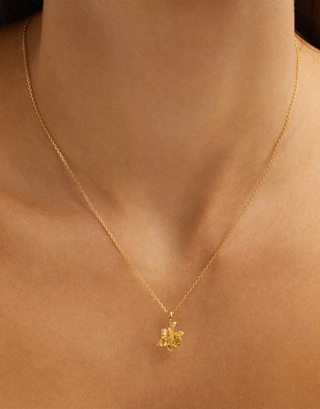 By Charlotte - Water Lily July Birth Flower Necklace
