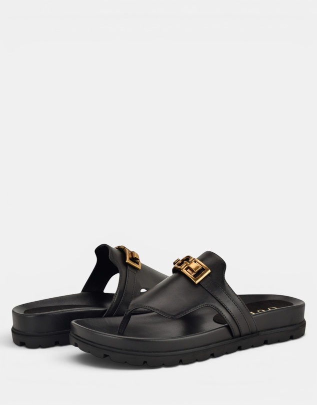 GUESS - Farron Thong Sandals