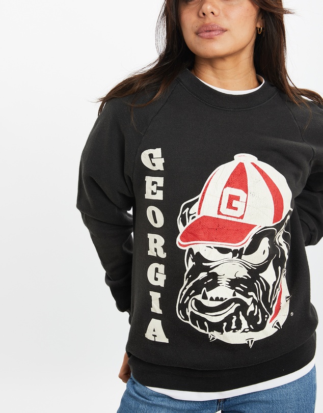 Vintage by The Real Deal - Pre Loved - 90s University of Georgia Bulldogs Sweatshirt