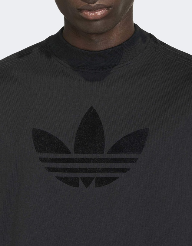 adidas Originals - PREMIUM ESSENTIALS UTILITY LONG SLEEVE T-Shirt Mens