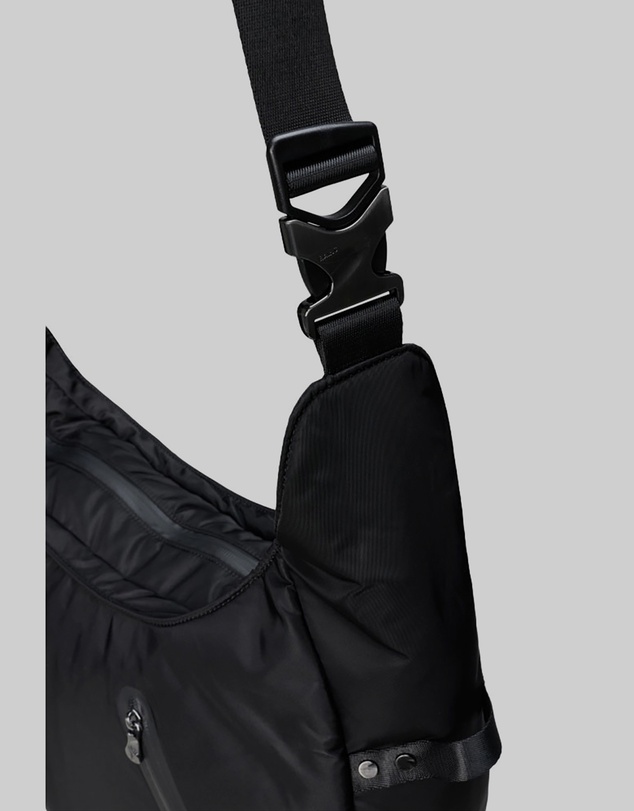 RAINS - Delphi Shoulder Bag Large Black