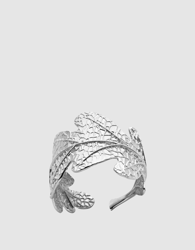 Karen Walker - Oak Leaf Ring