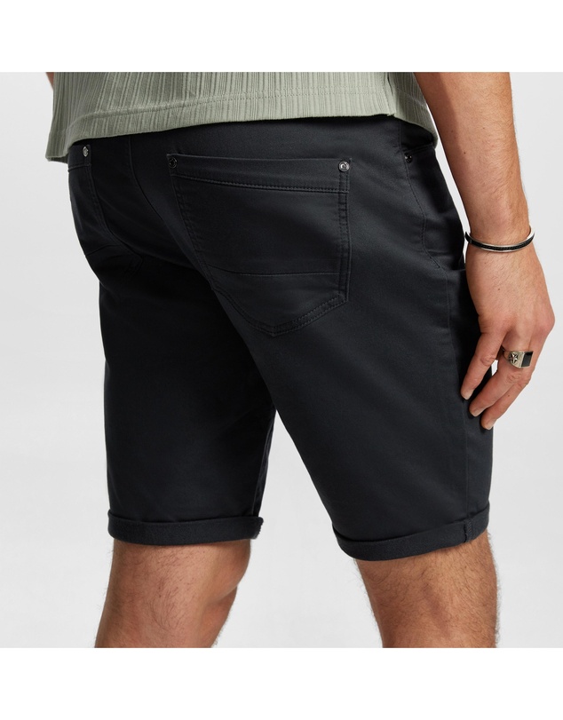 yd. - Herston Chino Short