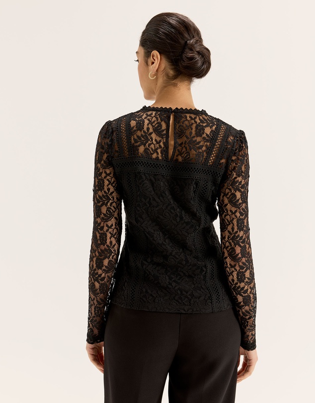 Review - Lacie Long Sleeve Top