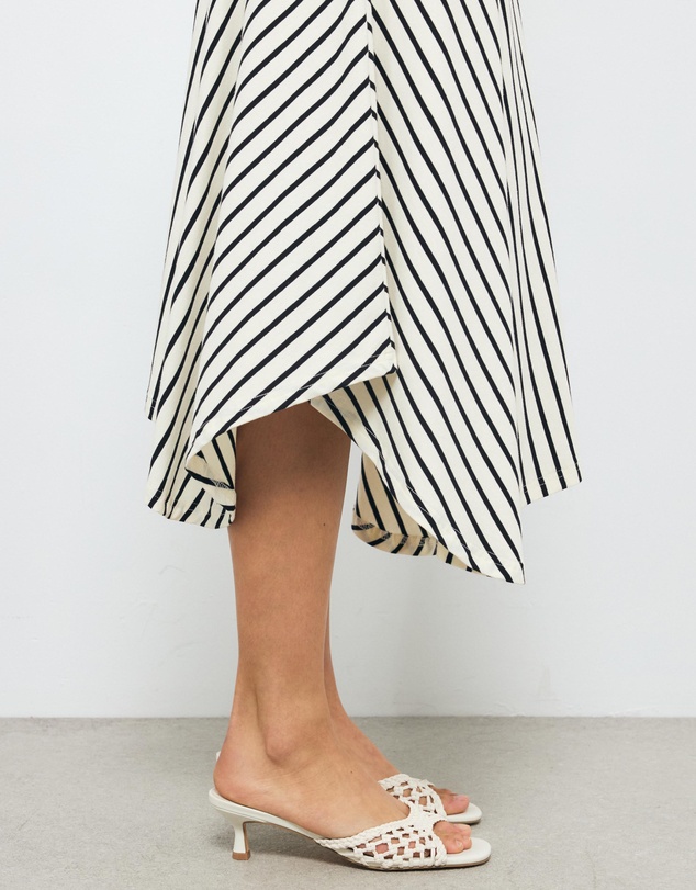 AERE - Leather Crossover Strappy Heels