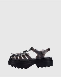 Melissa - Melissa Possession Platform + Susan Fang