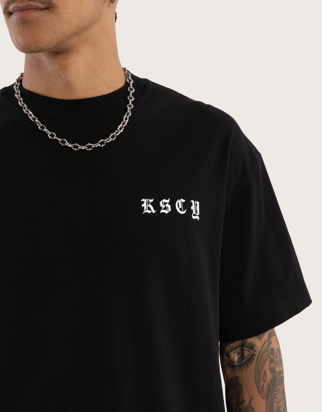 Kiss Chacey - Marked Street Tee