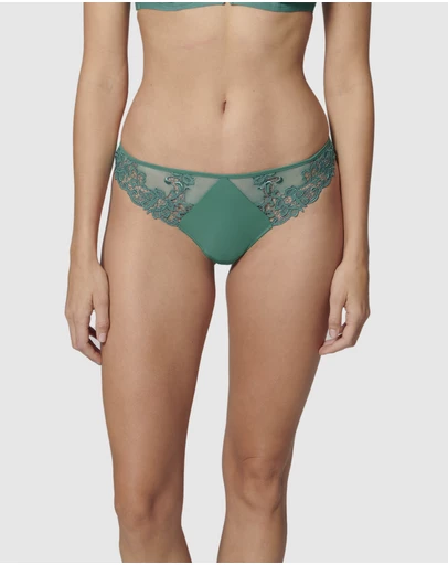 Simone Perele - Saga Thong
