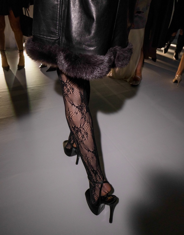 INSTOCK - Ink — Soft-Knit Lace Net Tights