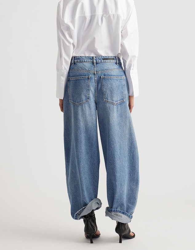 Decjuba - Daisy Ripped Horseshoe Jeans