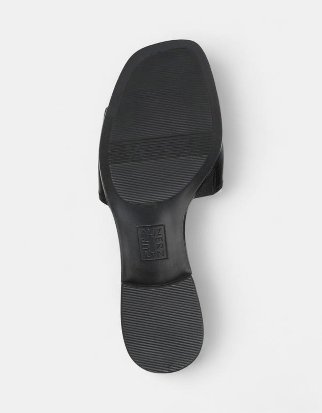 Naturalizer - Genevieve Slide - Black Leather