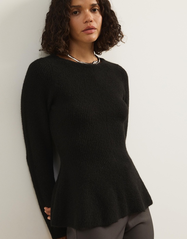 Atmos&Here - Ivy Boat Neck LS Peplum Knit Top