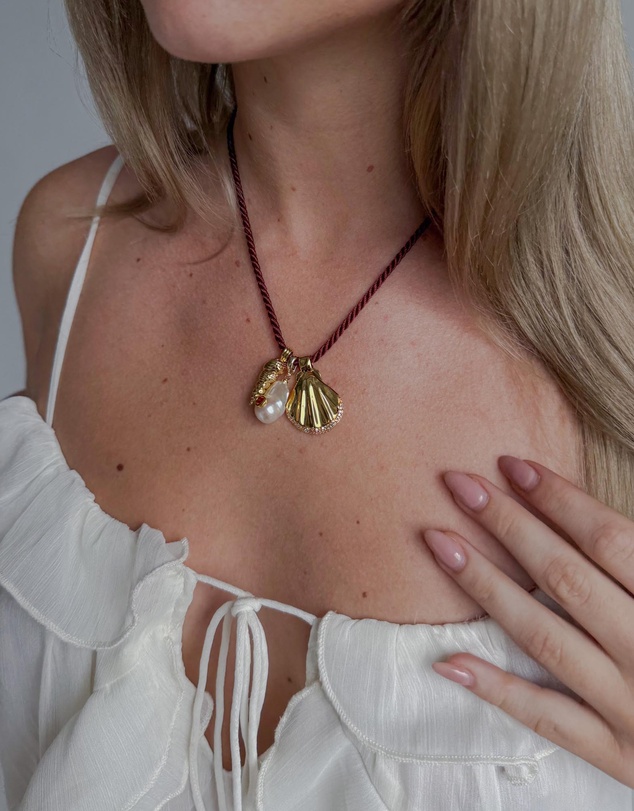 Amber Sceats - Dreamtide Necklace in Burgundy