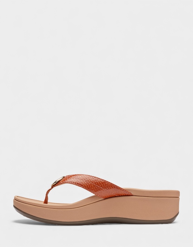 Vionic - Pilar Platform Sandal - Brown