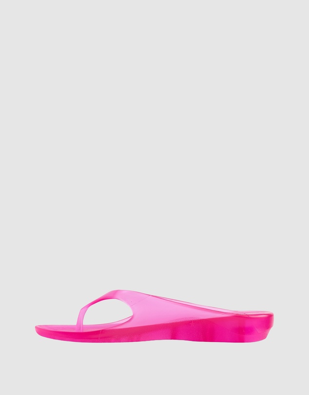 GAP - Jelly Flip Flops - Women's