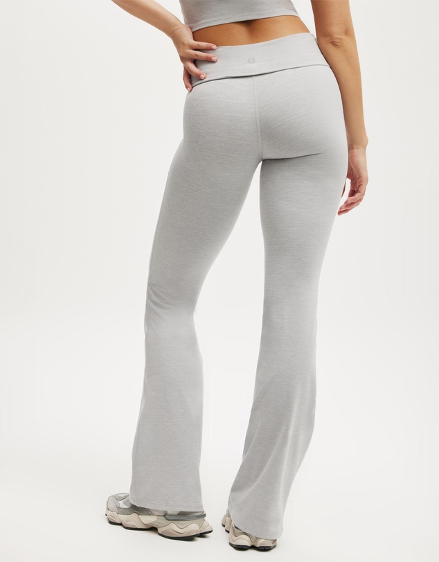 Cotton On Body Active - Ultra Soft Roll Over Flare Tights