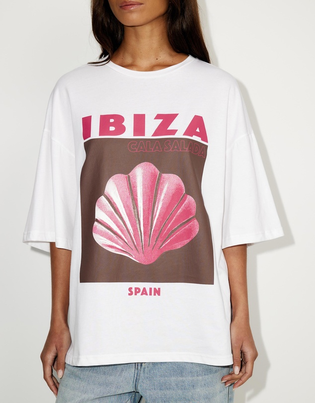 Dazie - Ibiza Oversized Graphic Tee