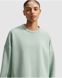 Nike - 24.7 Impossiblysoft Dri-Fit Oversized Crew-Neck Top