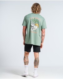 Vacancy Co - Club Dread Tee