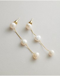 Moira Hughes - The White Label - The Alice Pearl Drop Earrings
