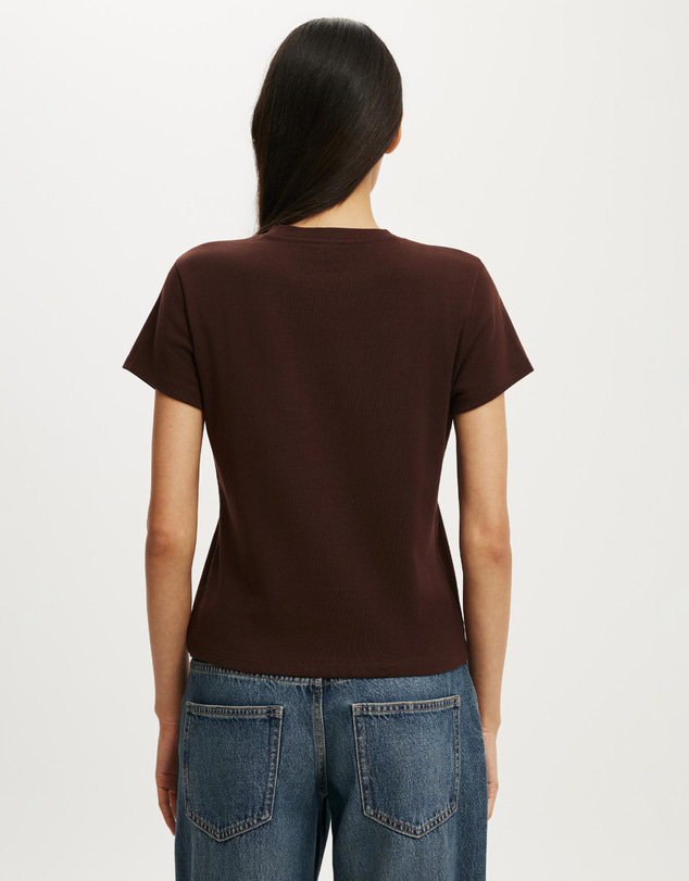 Cotton On - 90s Baby V-Neck Tee
