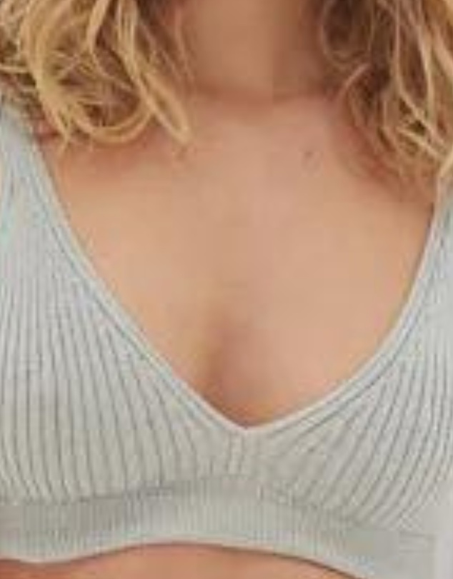 Style Addict - Knit Bra