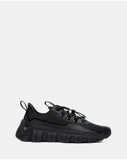 Black/Black