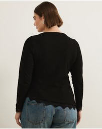 Atmos&Here Curvy - Sienna Long Sleeve Lace Jersey Top