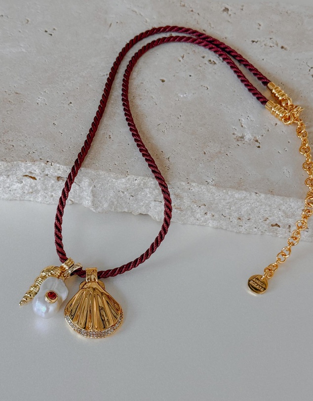 Amber Sceats - Dreamtide Necklace in Burgundy