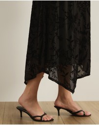 Atmos&Here Curvy - Evelise Burnout Midi Skirt
